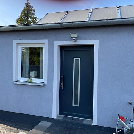 Ferienwohnung Mit Fussbodenheizung Nahe Messe, Gratis Parkplatz Und Abstellplatz E - Bike 하노버 외부 사진